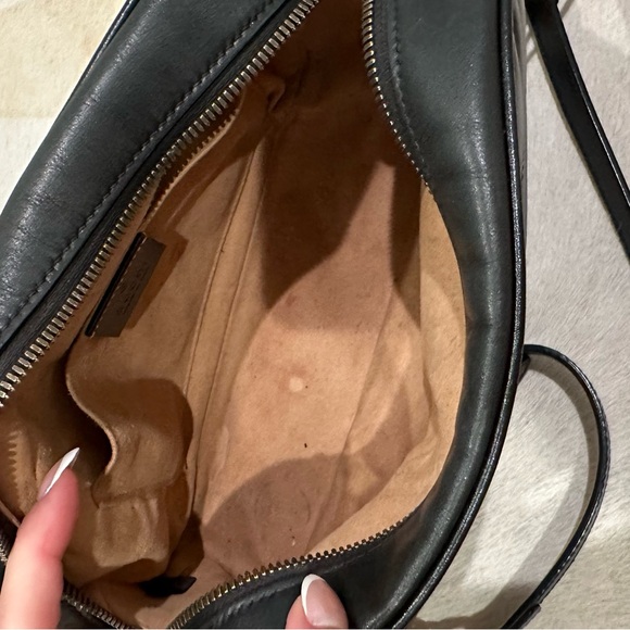 Gucci Marmont Crossbody Bag Chevron Leather Gold Chain Black Purse - Picture 5 of 5